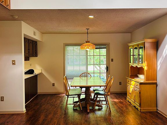 4th image of 3B Milford Town Green Ln