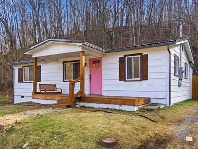 7234 Falling Branch Rd, Fairlawn, VA, 24141