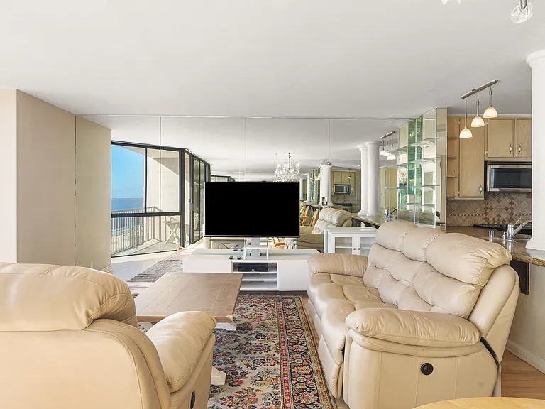 1750 E Ocean Blvd #707 — Photo 9