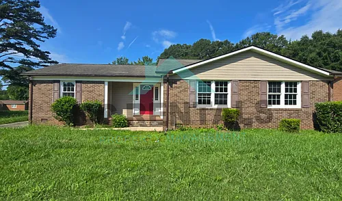 165 Hawkins Loop Photo 1