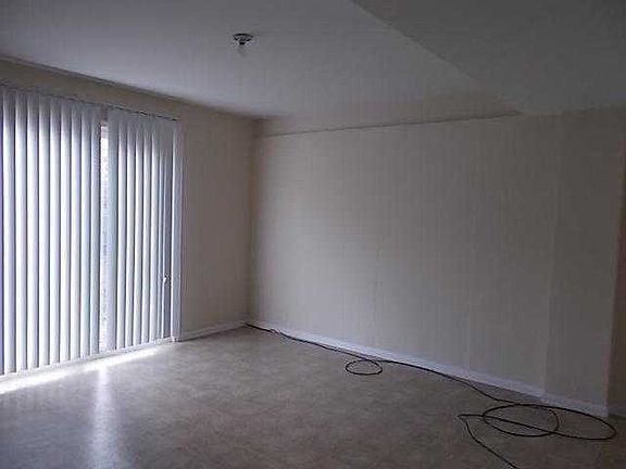 bonus room entry level