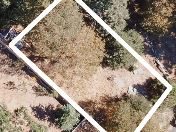 21972 Tower Heights Rd, Crestline, CA 92325