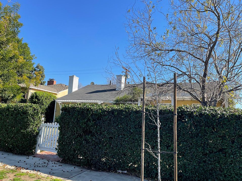 1st image of 222 Raymond Ave