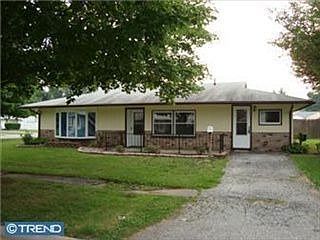 5th image of 41 Kollman Dr