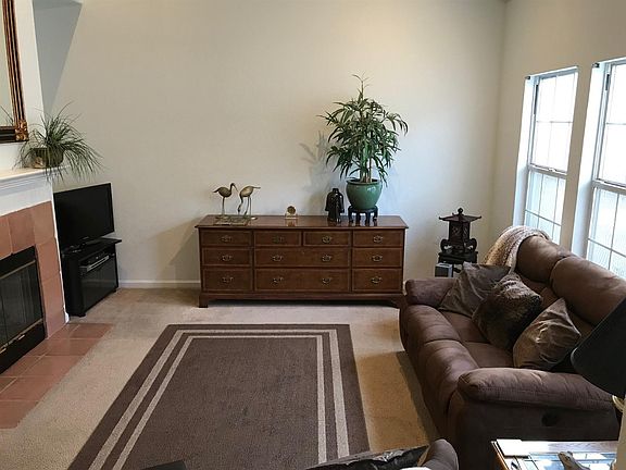 5th image of 7880 Sunrise Terrace Ln