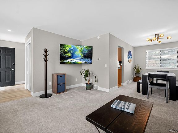 4th image of 430 Dover Court
