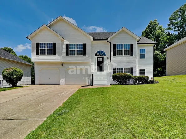 5075 Roxton Ln, Douglasville, GA 30135