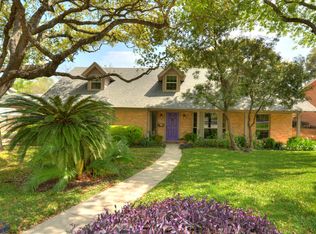 7402 Robin Rest Dr, San Antonio, TX 78209