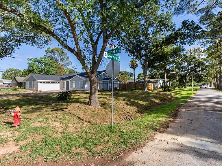 500 Shirleen Dr — Photo 35