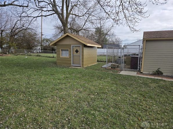 4130 Fleetwood Dr, Dayton, OH 45416