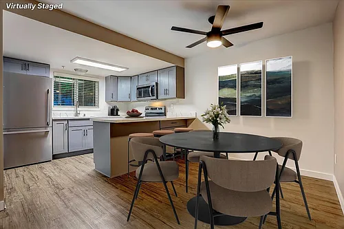 Sunset Highlands Apartments Photo 1