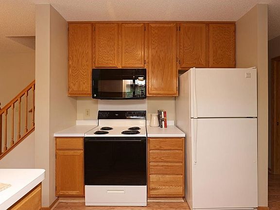 4th image of 5432 Upper 183rd St W