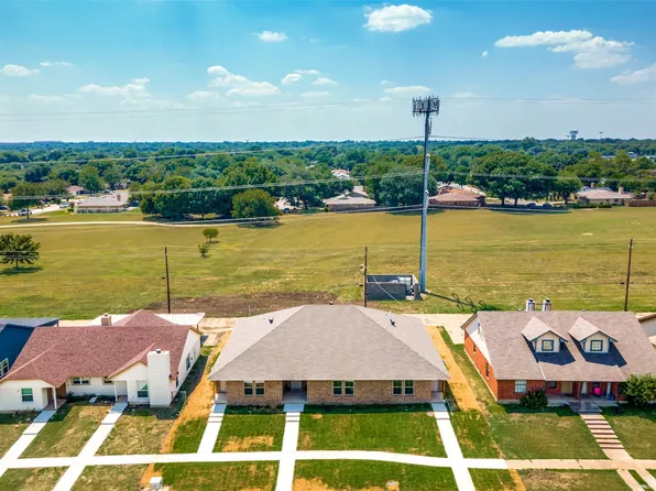 2730 Sherry St, Arlington, TX 76014