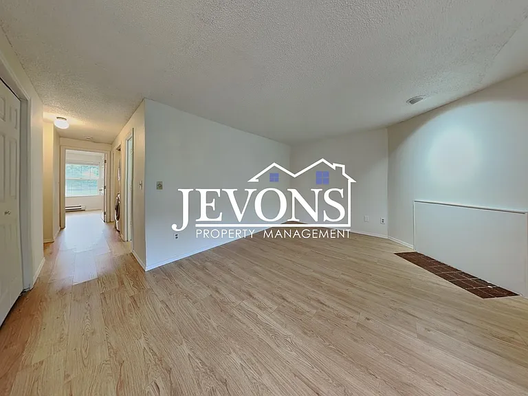 3915 Mason Loop Rd #4 — Photo 9