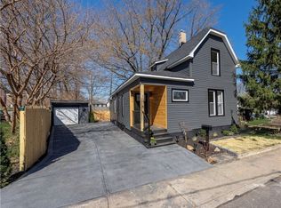 1376 W 74th St, Cleveland, OH 44102