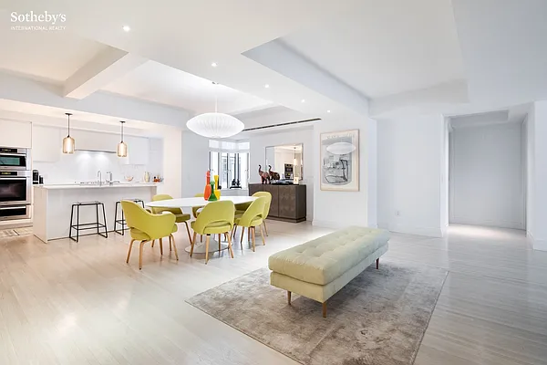 Sold by Sotheby's International Realty | media 4