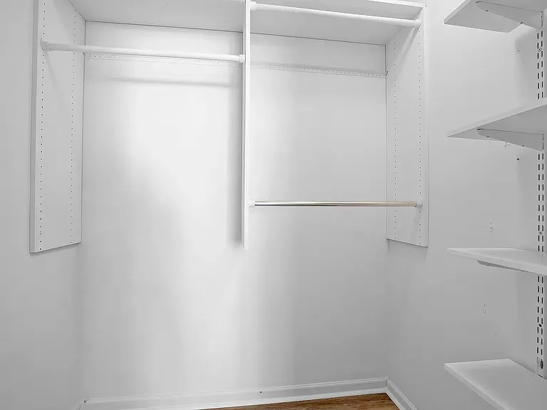 70 Hayfield Ln — Photo 13