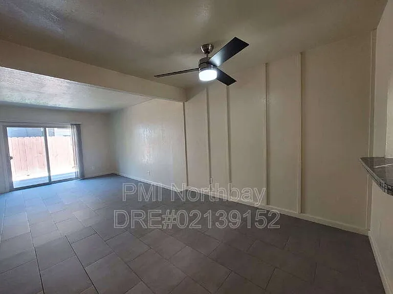1200 Dana Dr #9 — Photo 4