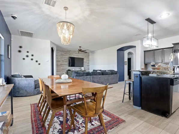 7649 Red Cedar Dr, El Paso, TX 79911