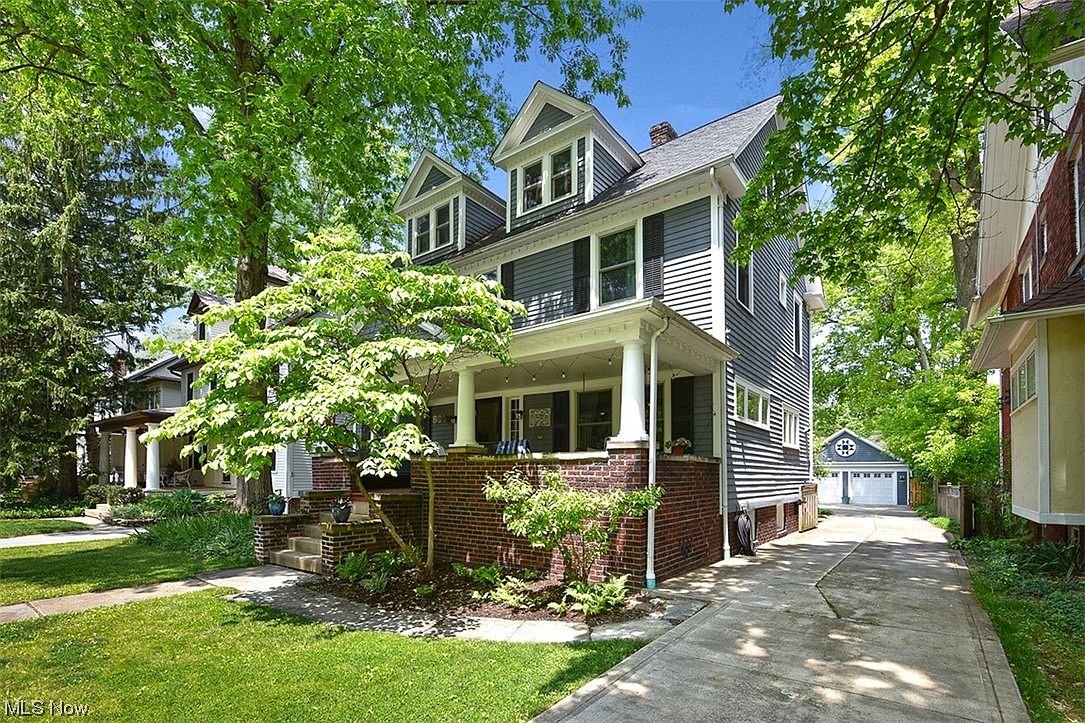2985 Scarborough Rd, Cleveland Heights, OH 44118 Zillow