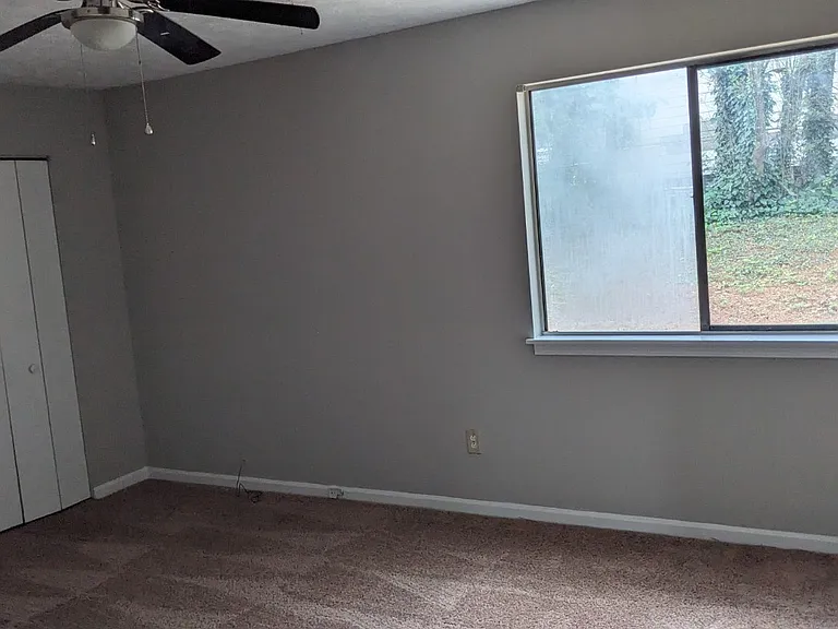 5520 Gladiator Way — Photo 6