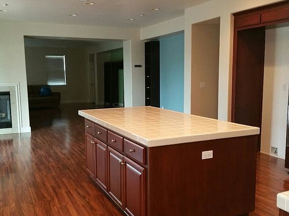 5th image of 3710 Bridgeway Lakes Dr