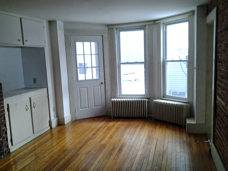 31 Union St #1 — Photo 5