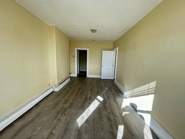 4 Linwood Sq #3 — Photo 3