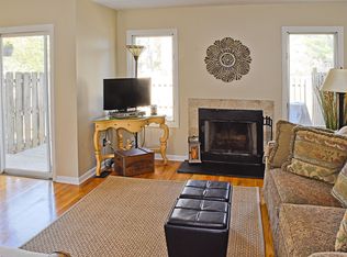 19 Orchard St #OO, Madison, NJ 07940