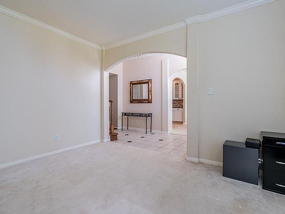 5th image of 14327 Spanish River Ln