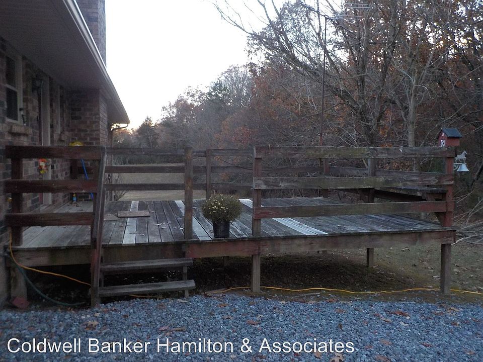 2nd image of 881 Old Charleston Rd NE