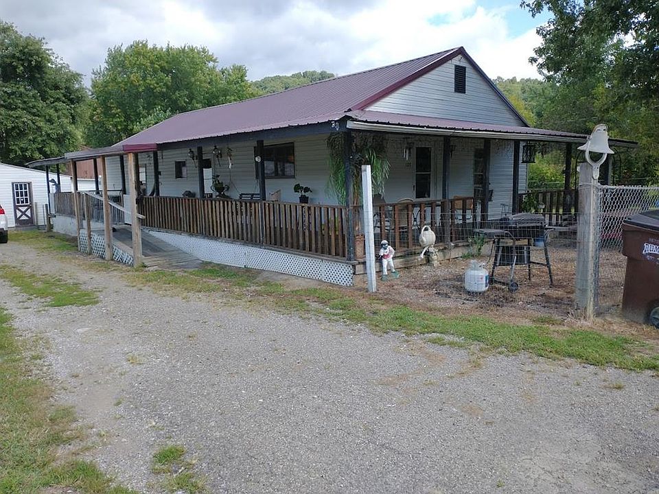 1st image of 135 Marne Ave
