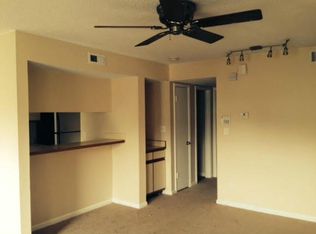 3718 Towne Point Rd, Portsmouth, VA 23703