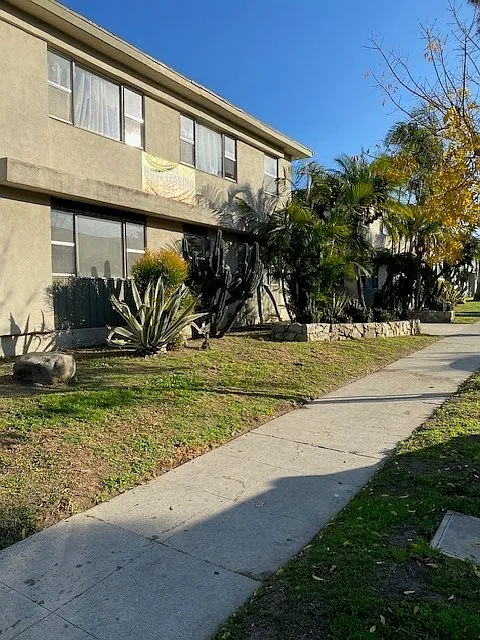 3916 Stevely Ave. (BV Port, LLC) — Photo 4