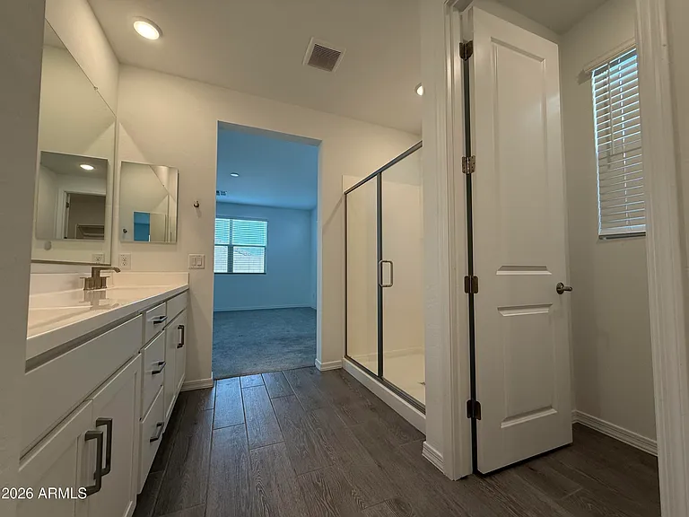 4248 W Brenley Dr — Photo 49
