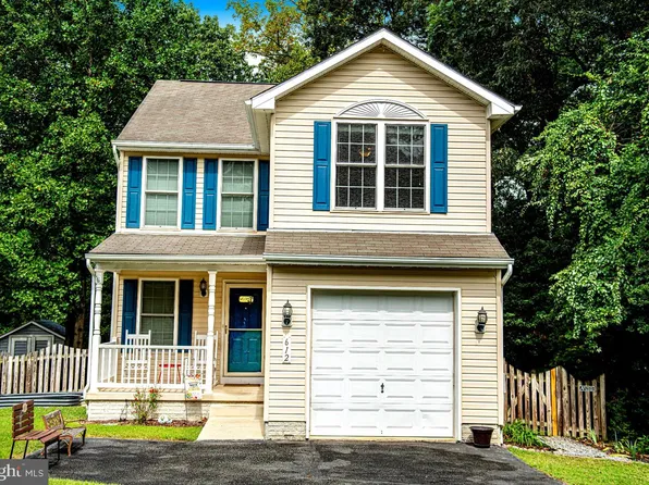 612 219th St, Pasadena, MD 21122