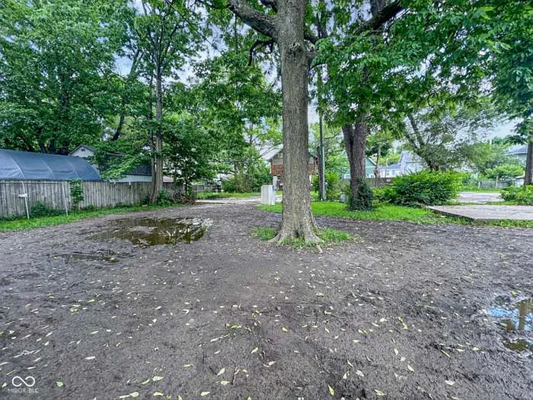 21 N Gladstone Ave — Photo 3