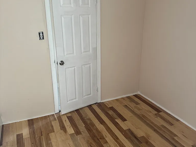 749 Kearny Ave #2 — Photo 4