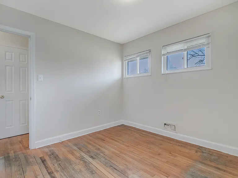 4905 Whitfield Chapel Rd — Photo 15