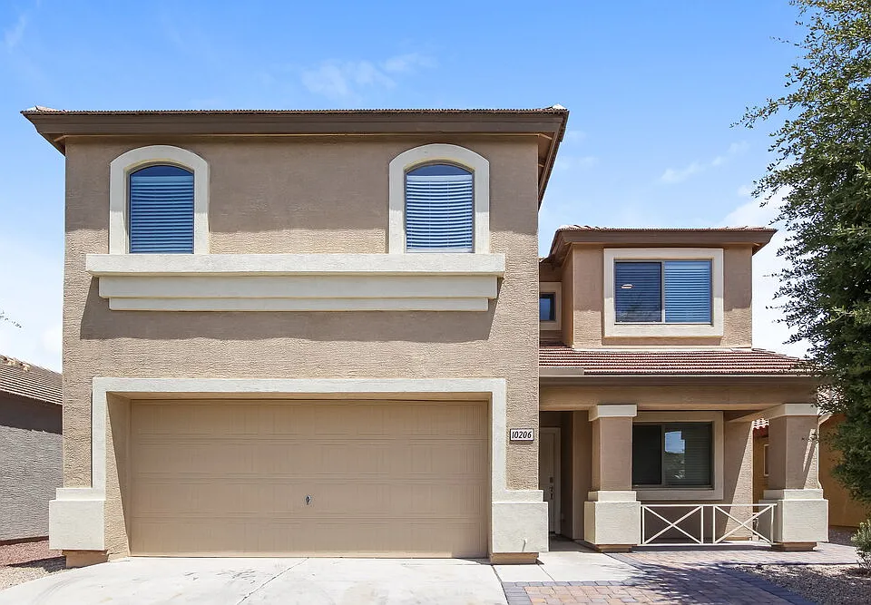 10206 W Whyman Ave