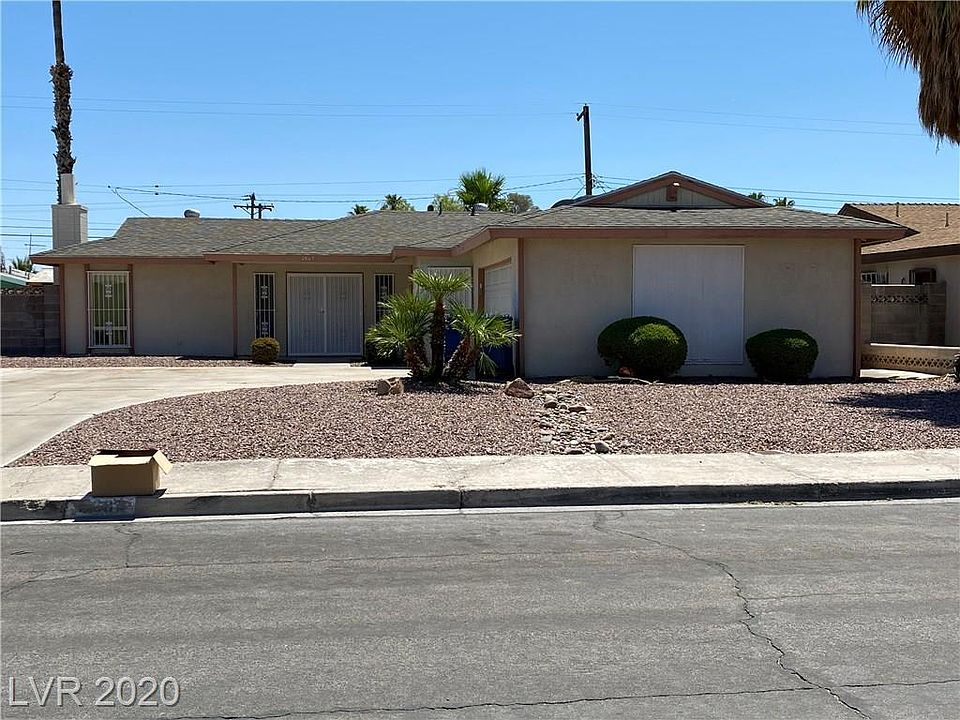 2nd image of 2607 Arenas St