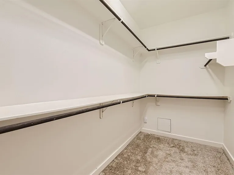 8313 Spire Vw — Photo 18
