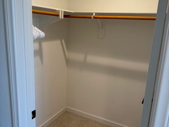 4th image of 775 Augusta Dr #5