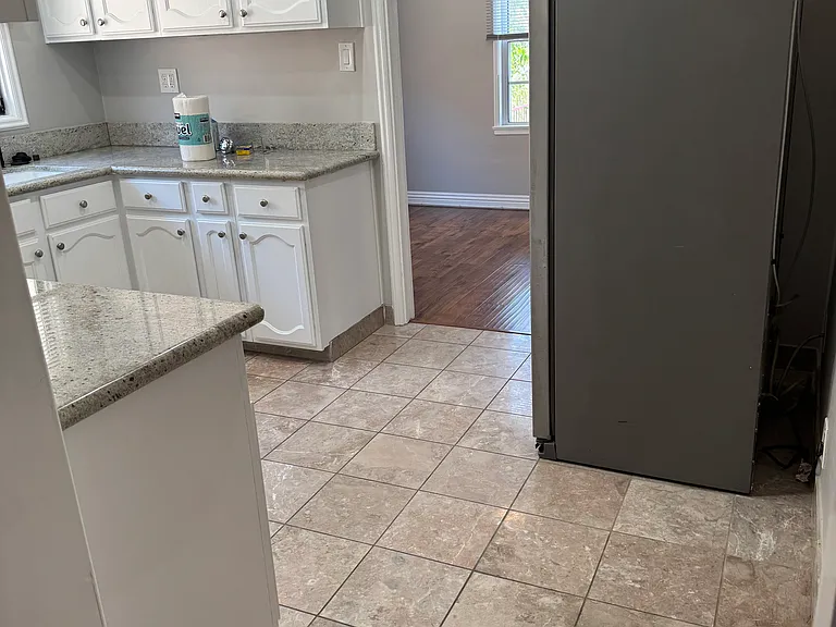 6247 Oak Crest Way — Photo 12