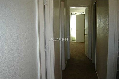 2nd image of 5525 W Dewey Dr