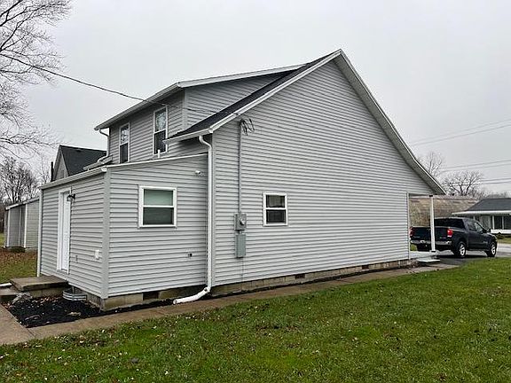 Left side North View