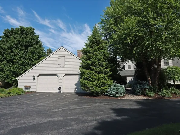 27 Artisan Way, Manlius, NY 13104