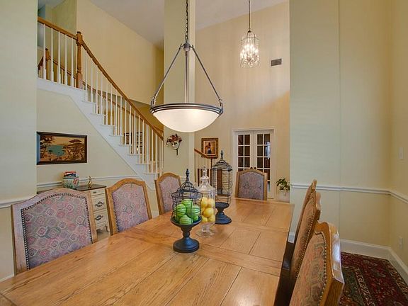 4th image of 2709 Northridge Dr