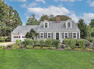 24 Anchorage Way, Barrington, RI 02806