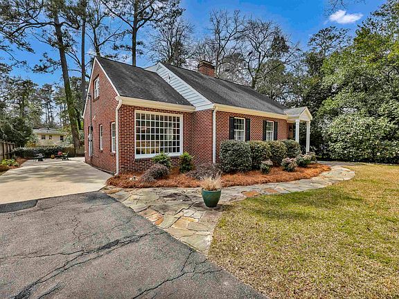 2nd image of 4220 Mimosa Rd